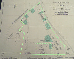 Map headed “Plan of Freehold Building Plots”.  A large area has been outlined with solid lines, and an area within it around a tenth of the size has been outlined with dashed lines.